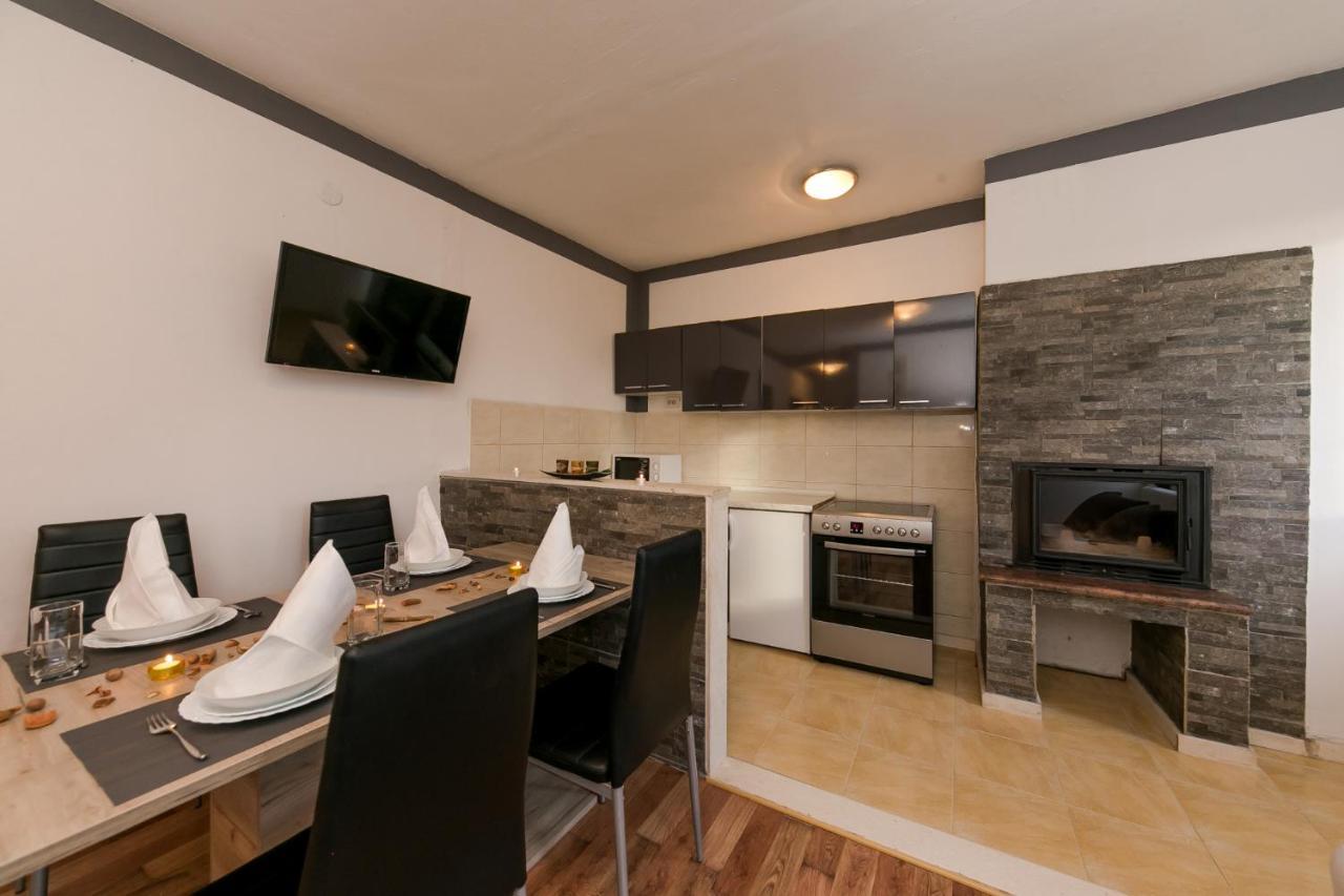 Apartments Vukman Trogir Kültér fotó